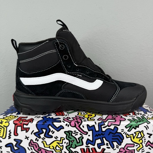 Vans UltraRange Exo Hi MTE-1 Men\'s Size 6.5/W8 All Weather Boots Black White main image 9